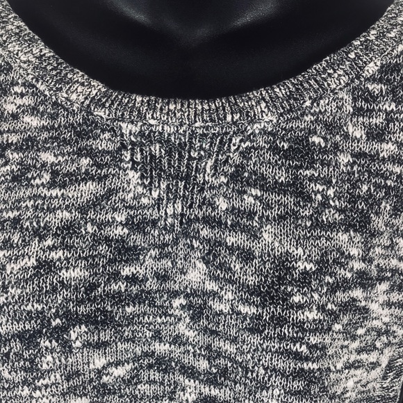 American Eagle Long Sleeve Top - Picture 5 of 6